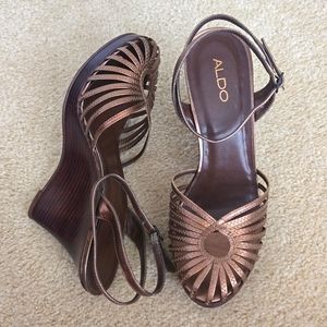 NWT! Aldo "Guerina" Retro Platform Wedge Sandal Bronze (10)